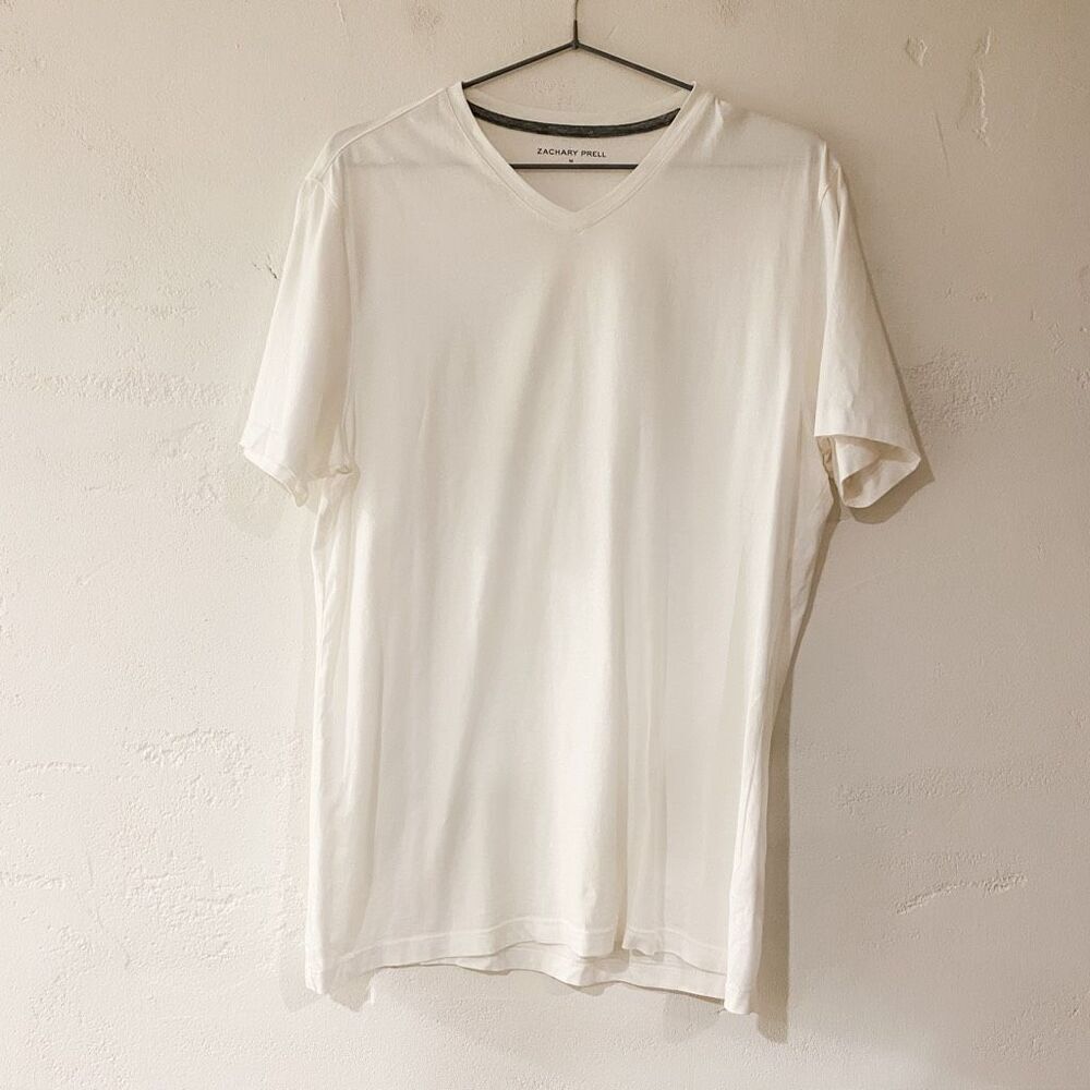 Zachary Prell V Neck T Shirt in White Medium